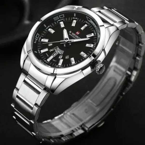 Naviforce 9038 Luxury Men Quartz Stainlness Steel watch For-Silver/Black